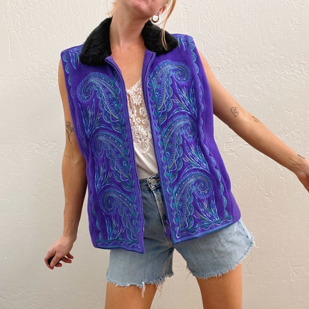 Vintage Bob Mackie Purple Embroidered Fur Trim Zip Up Fleece Vest - Picture 3 of 6